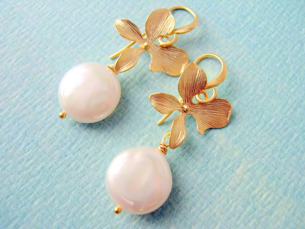 Gold Flower and Pearl EarringsBridesmaids 